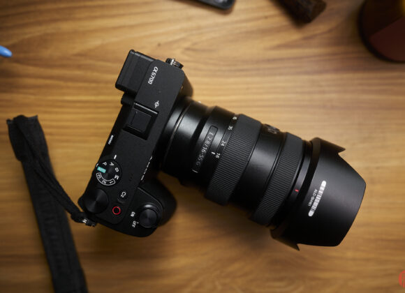 Chris Gampat The Phoblographer Sony a6700 review product images 2.81-250s200