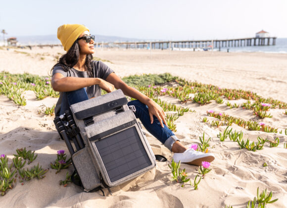 cooph-helioflex-backpack-lifestyle-image