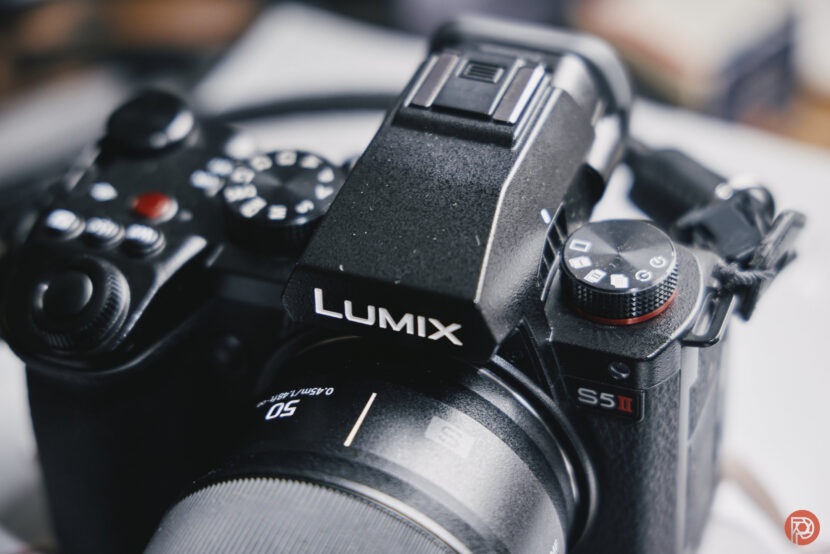 Chris Gampat The Phoblographer Panasonic S5 II with 50mm product images firmware update review images 41-30s400 4