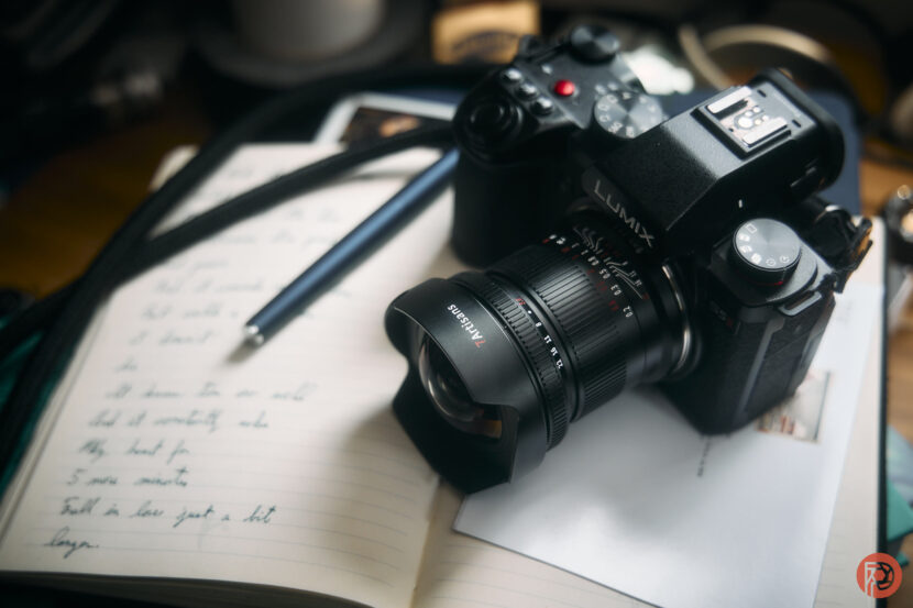 Chris Gampat The Phoblographer 7Artisans 7mm f5.6 lens review product 41-200s400