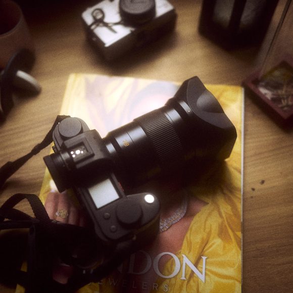 Chris Gampat The Phoblographer Leica SL3s review product images 1.81-80s400LUMIX S 35-F1.8